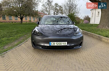 Седан Tesla Model 3 2019 в 