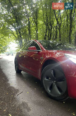 Седан Tesla Model 3 2018 в 