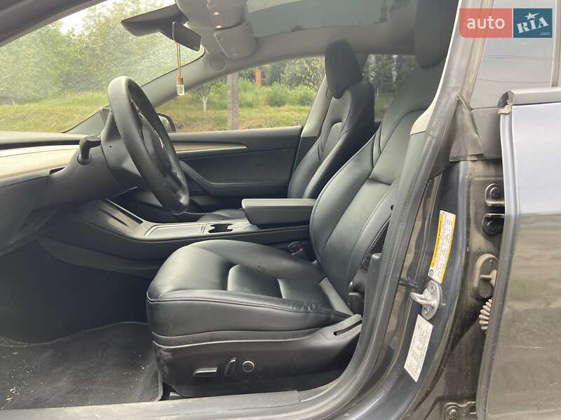 Седан Tesla Model 3 2022 в Києві