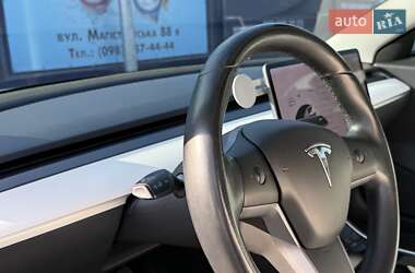 Седан Tesla Model 3 2018 в Виннице