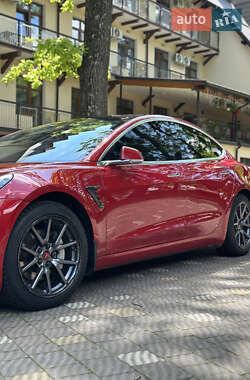Седан Tesla Model 3 2018 в 