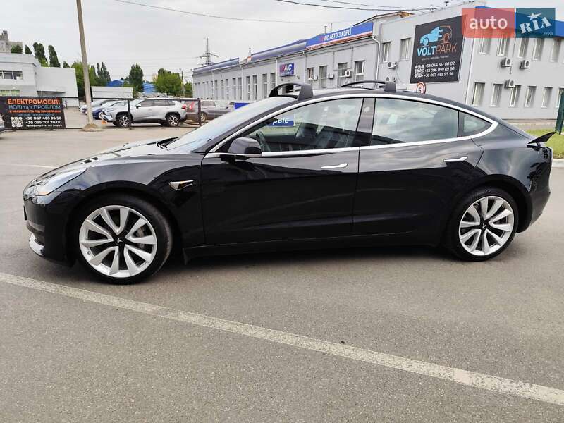 Седан Tesla Model 3 2019 в Києві фото 20 Седан Tesla Model 3 2019 в Києві