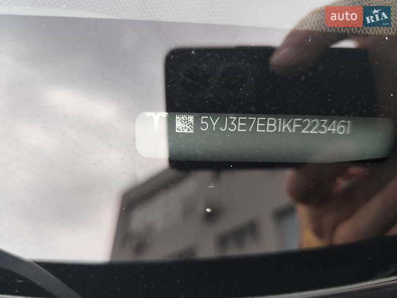 Седан Tesla Model 3 2019 в Києві фото 26 Седан Tesla Model 3 2019 в Києві