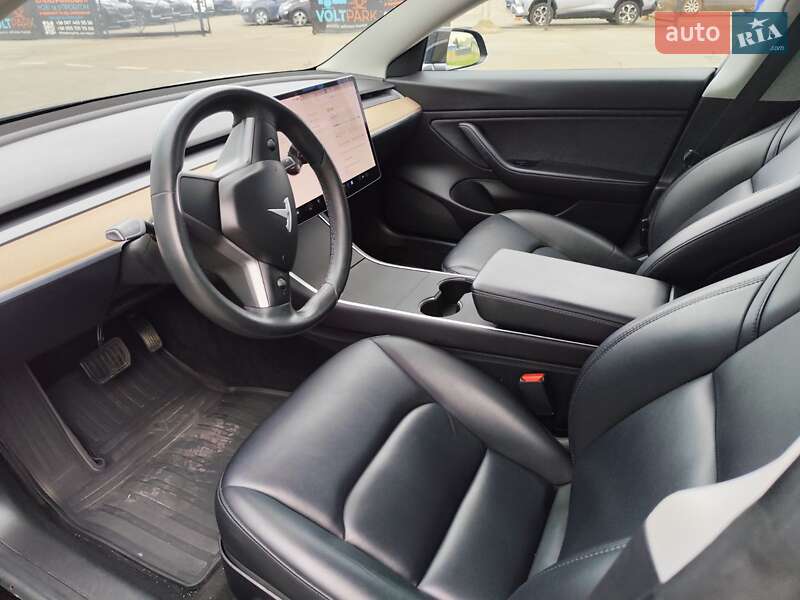 Седан Tesla Model 3 2019 в Києві фото 34 Седан Tesla Model 3 2019 в Києві