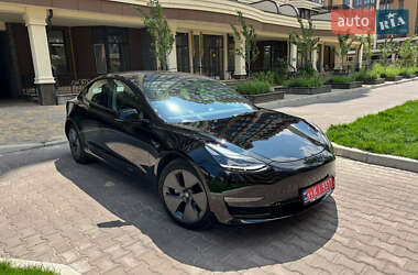 Седан Tesla Model 3 2022 в Софіївській Борщагівці