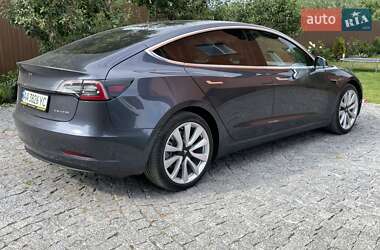 Седан Tesla Model 3 2019 в 