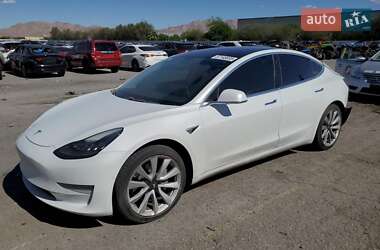 Tesla Model 3 2018