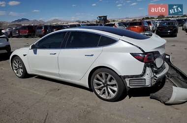 Седан Tesla Model 3 2018 в 