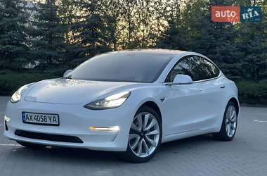 Tesla Model 3 2018 Tesla Model 3 2018