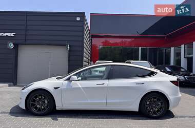 Седан Tesla Model 3 2018 в 