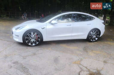 Tesla Model 3 2019 Tesla Model 3 2019