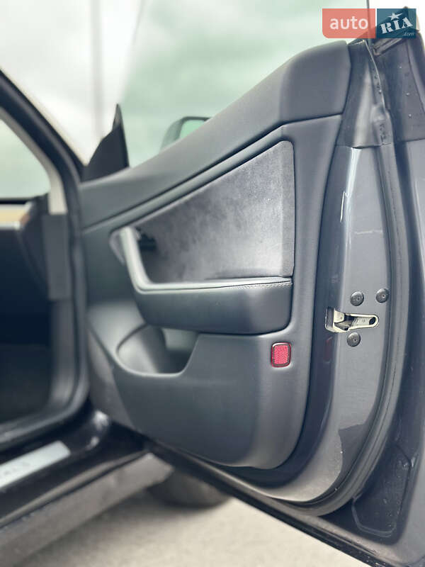 Седан Tesla Model 3 2018 в Львове