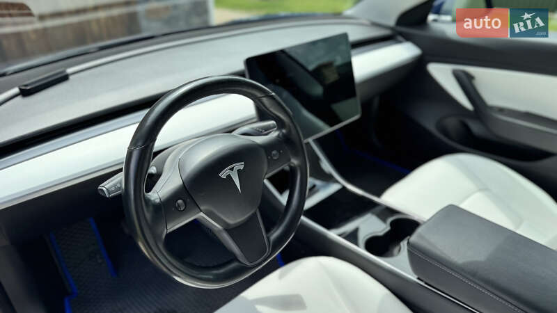 Седан Tesla Model 3 2018 в Виннице фото 17 Седан Tesla Model 3 2018 в Виннице