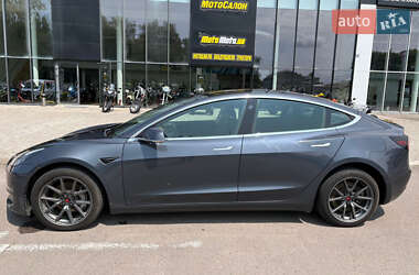 Седан Tesla Model 3 2019 в 
