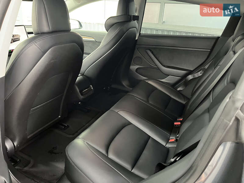 Седан Tesla Model 3 2022 в Киеве фото 15 Седан Tesla Model 3 2022 в Киеве