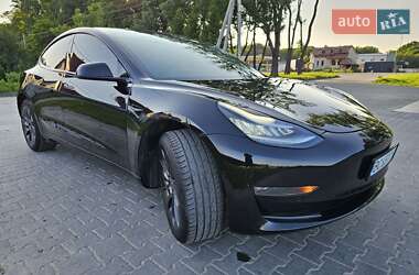 Седан Tesla Model 3 2019 в 