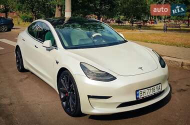 Tesla Model 3 2020 Tesla Model 3 2020