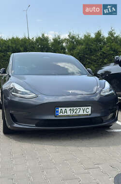 Tesla Model 3 2019 Tesla Model 3 2019