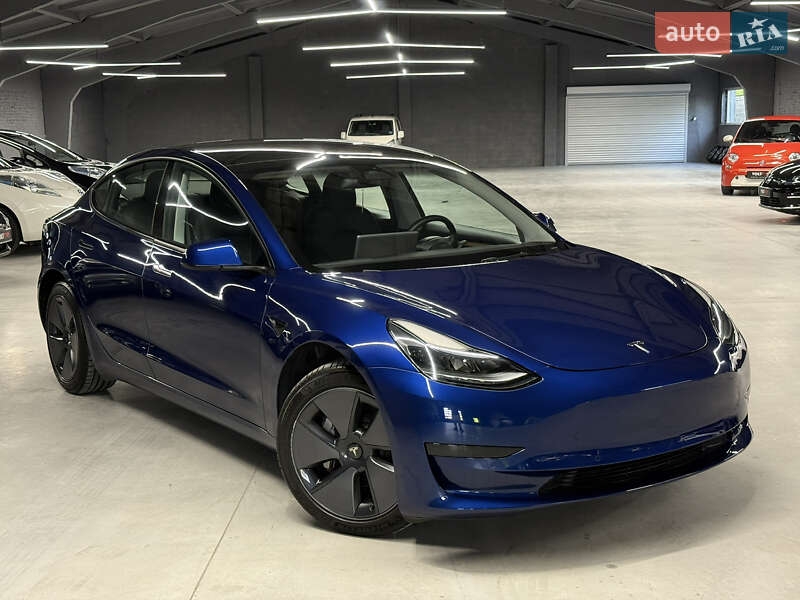 Седан Tesla Model 3 2021 в Владимире фото 2 Седан Tesla Model 3 2021 в Владимире