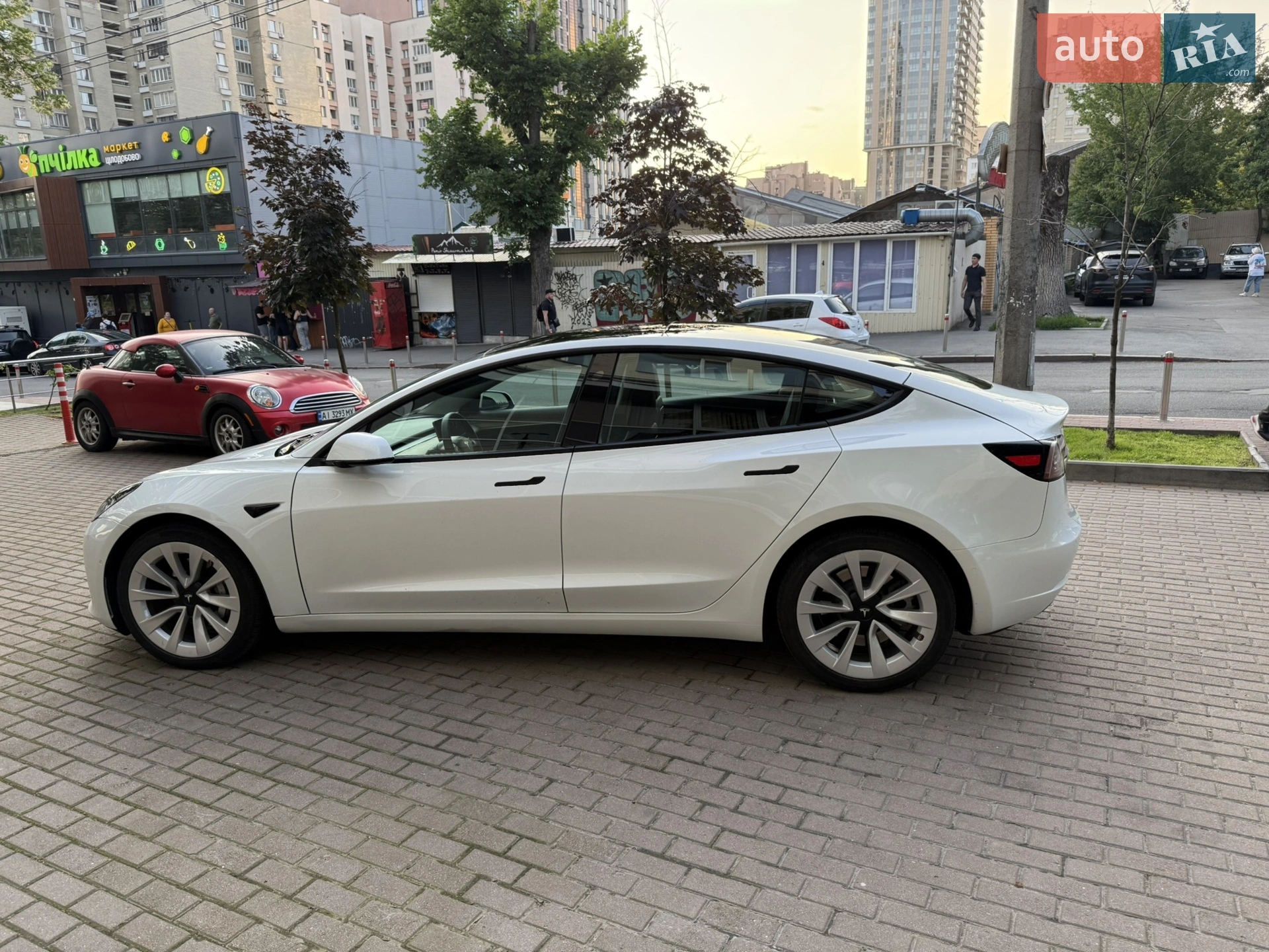 2021 Tesla Model 3 - мініатюра 4