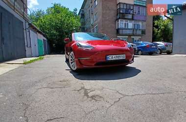 Tesla Model 3 2023