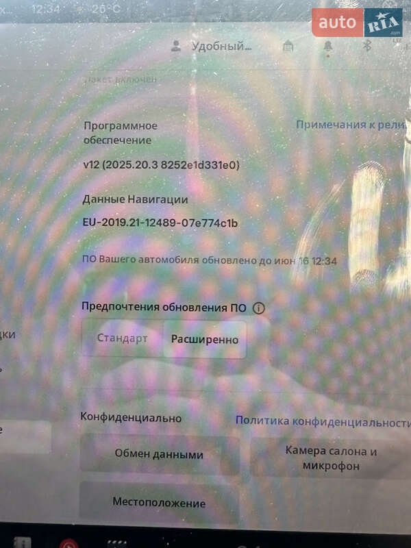 Седан Tesla Model 3 2021 в Киеве