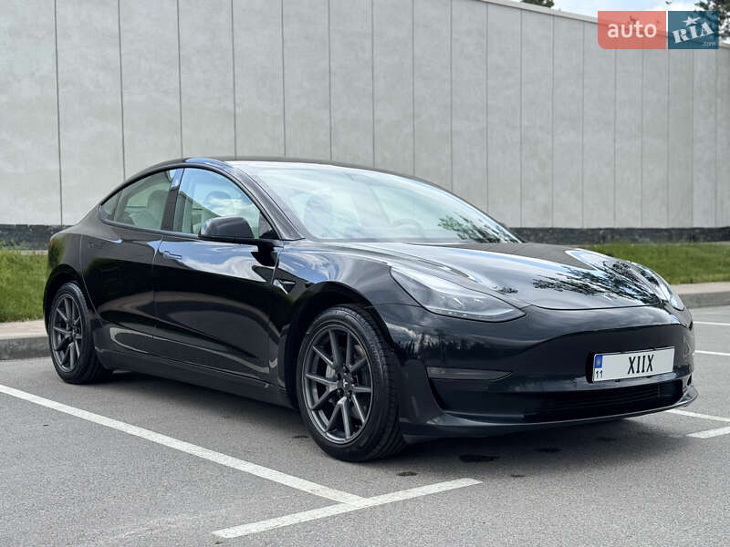 Седан Tesla Model 3 2021 в Киеве фото 2 Седан Tesla Model 3 2021 в Киеве
