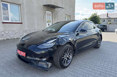 Седан Tesla Model 3 2018 в 