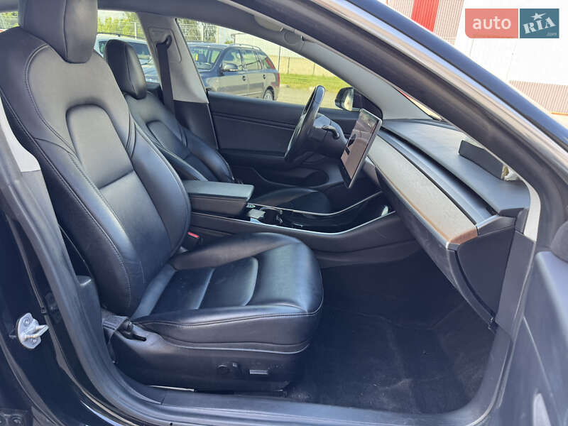Седан Tesla Model 3 2018 в Луцке фото 25 Седан Tesla Model 3 2018 в Луцке