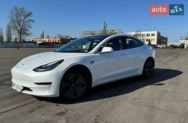 Tesla Model 3 2019