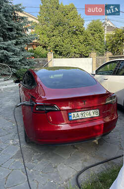 Седан Tesla Model 3 2018 в 