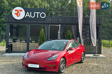 Tesla Model 3 2020 Tesla Model 3 2020
