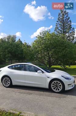 Седан Tesla Model 3 2018 в 