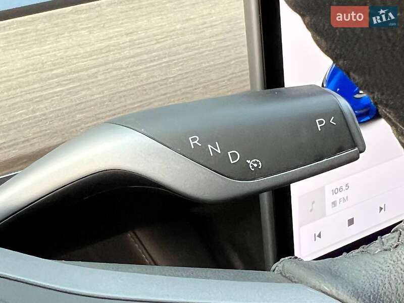 Седан Tesla Model 3 2021 в Києві