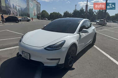 Tesla Model 3 2019 Tesla Model 3 2019