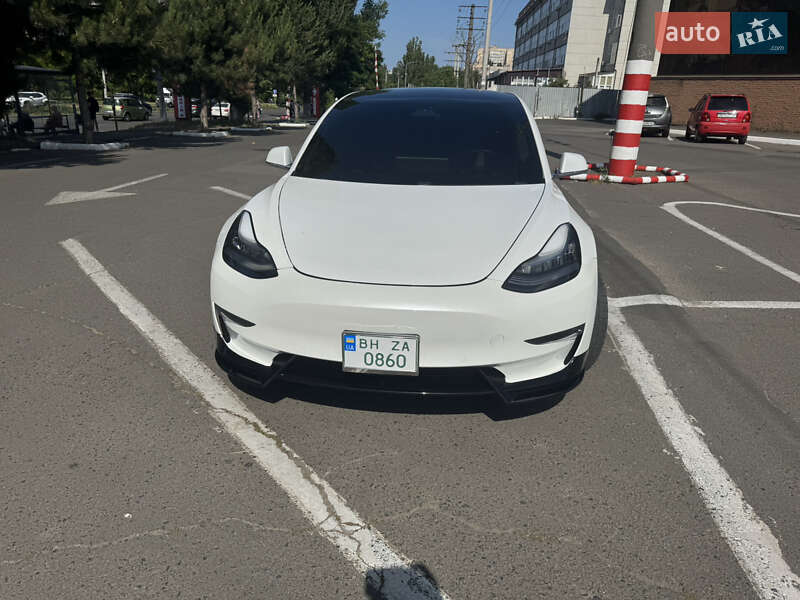 Седан Tesla Model 3 2019 в Одессе фото 2 Седан Tesla Model 3 2019 в Одессе
