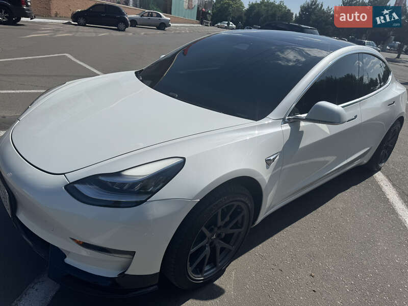 Седан Tesla Model 3 2019 в Одессе фото 7 Седан Tesla Model 3 2019 в Одессе