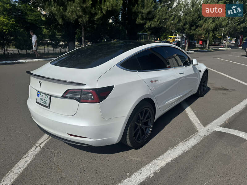 Седан Tesla Model 3 2019 в Одессе фото 22 Седан Tesla Model 3 2019 в Одессе