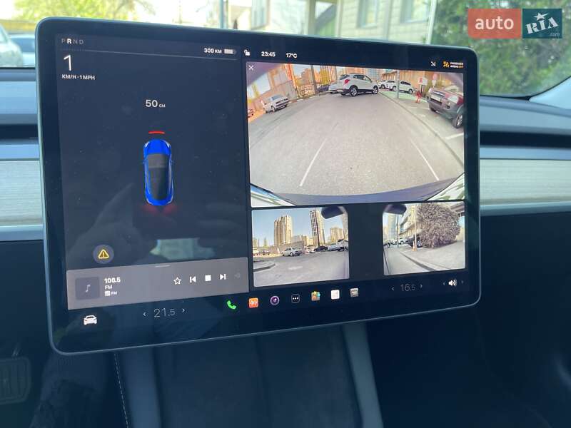 Седан Tesla Model 3 2022 в Киеве