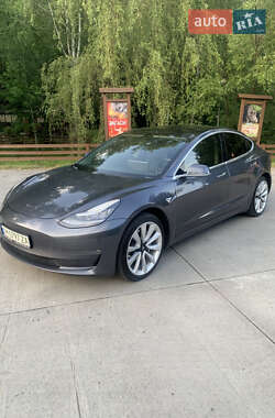Tesla Model 3 2019