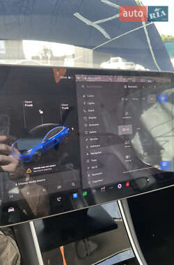 Седан Tesla Model 3 2018 в 