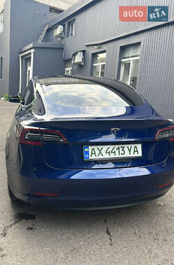 Седан Tesla Model 3 2018 в 