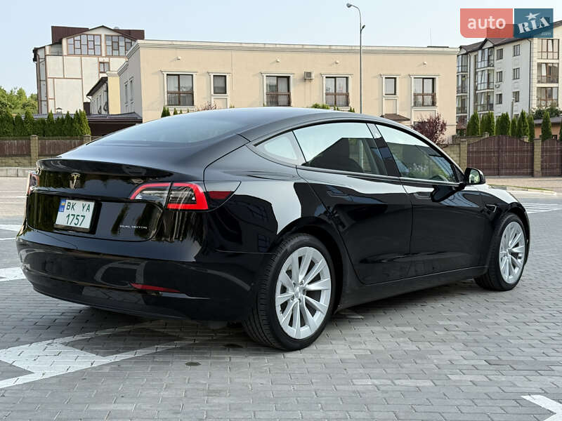 Седан Tesla Model 3 2022 в Ровно фото 41 Седан Tesla Model 3 2022 в Ровно