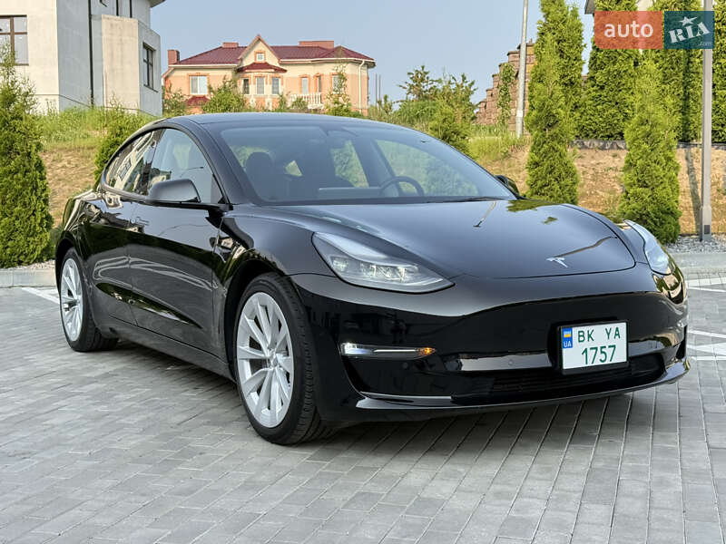 Седан Tesla Model 3 2022 в Ровно фото 45 Седан Tesla Model 3 2022 в Ровно