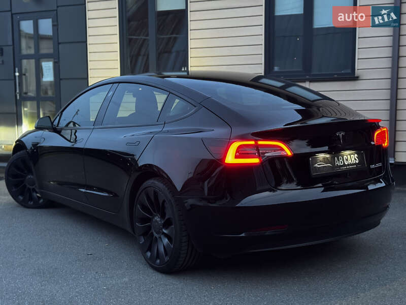 Седан Tesla Model 3 2021 в Киеве фото 15 Седан Tesla Model 3 2021 в Киеве