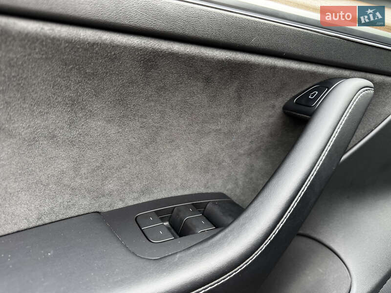 Седан Tesla Model 3 2021 в Киеве фото 47 Седан Tesla Model 3 2021 в Киеве
