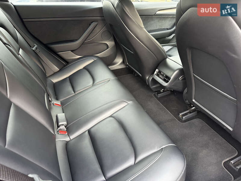 Седан Tesla Model 3 2021 в Киеве фото 57 Седан Tesla Model 3 2021 в Киеве