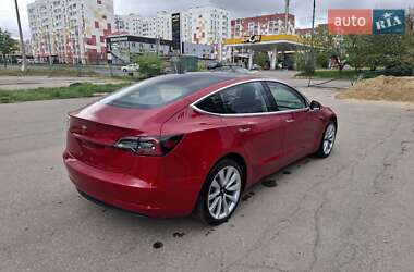 Седан Tesla Model 3 2018 в 