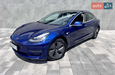 Седан Tesla Model 3 2019 в 