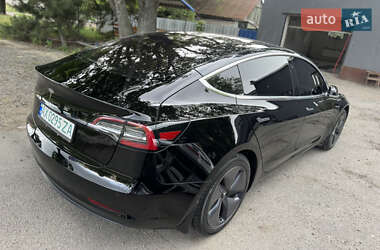 Седан Tesla Model 3 2018 в 
